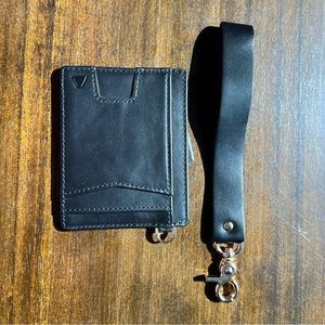 Andar Denner wallet with tether